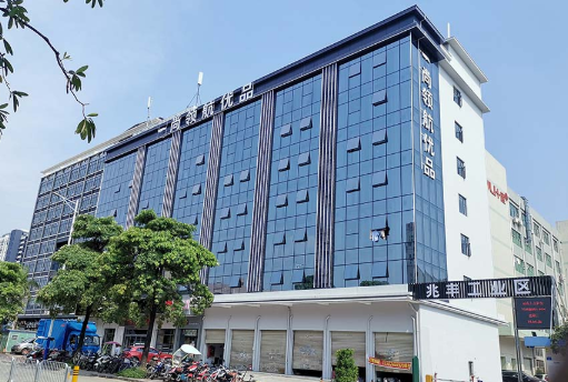 深圳玻璃幕墻多少錢一平米？中東幕墻詳解！